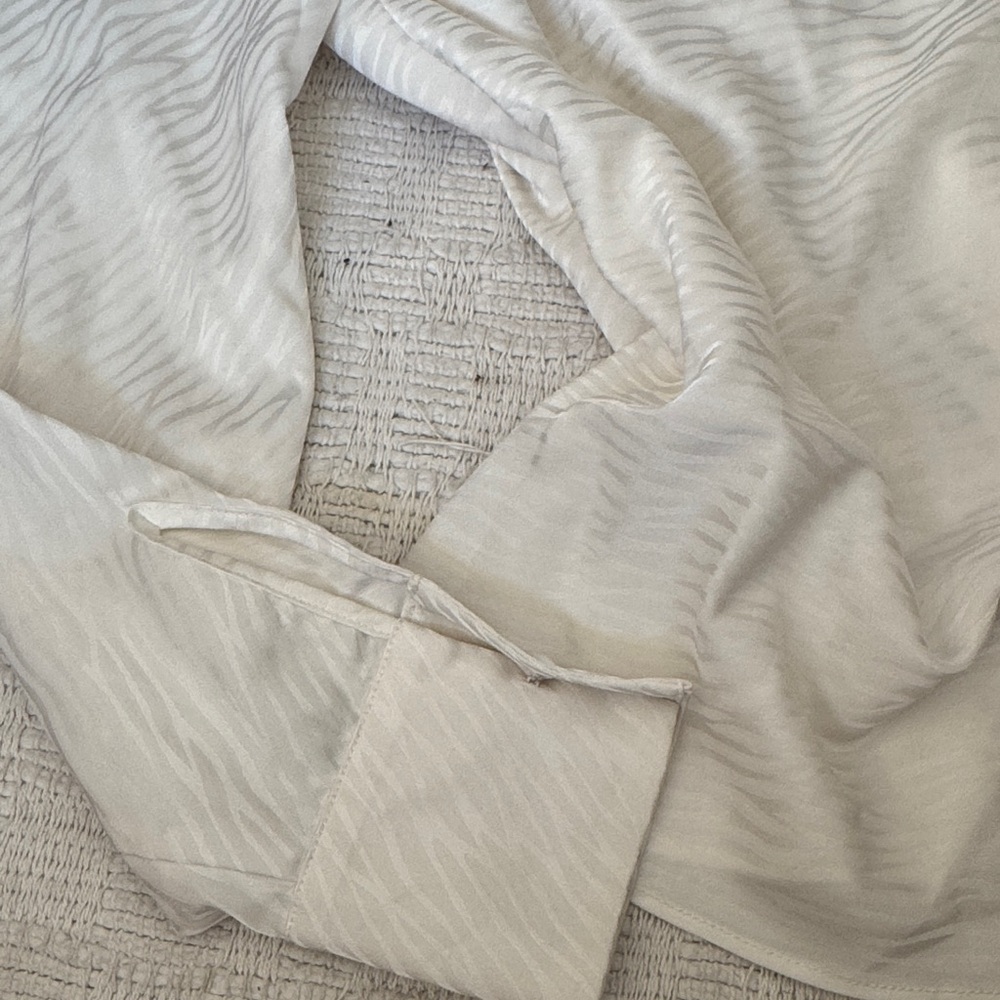 White House Black Market Cream Draped Blouse - Picture 3 of 4